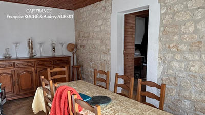 Maison en pierre - 89 m² - 4 pièces