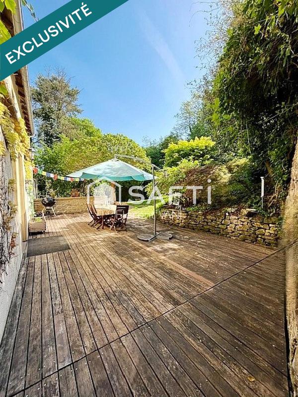 Maison - 213 m² - 6 pièces