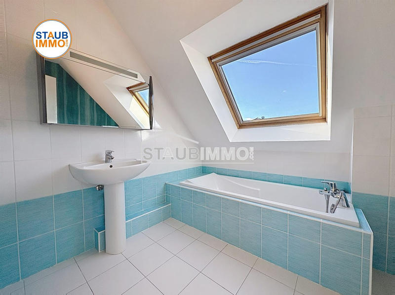 Maison - 108 m² - 6 pièces