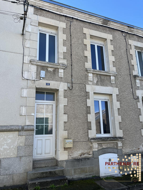 Maison - 94 m² - 4 pièces