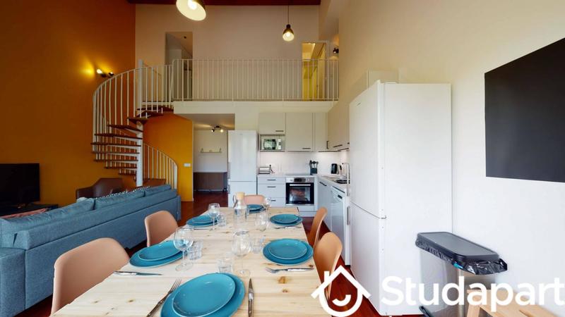 Chambre - 10 m² - 1 pièce