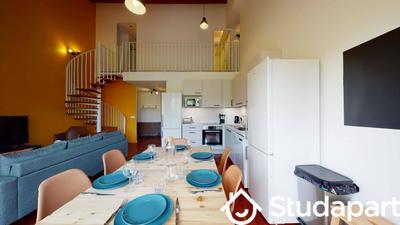 Chambre - 10 m² - 1 pièce