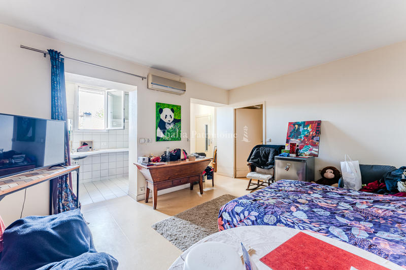 Appartement - 452 m² - 30 pièces