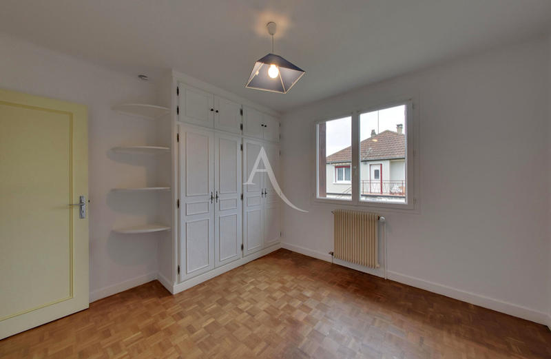 Maison - 73 m² - 4 pièces