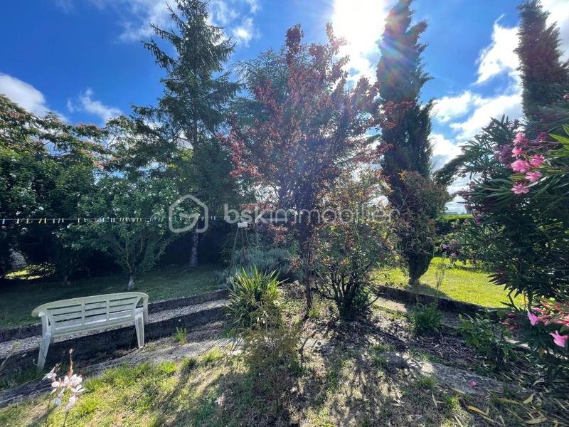 Maison - 91 m² - 5 pièces