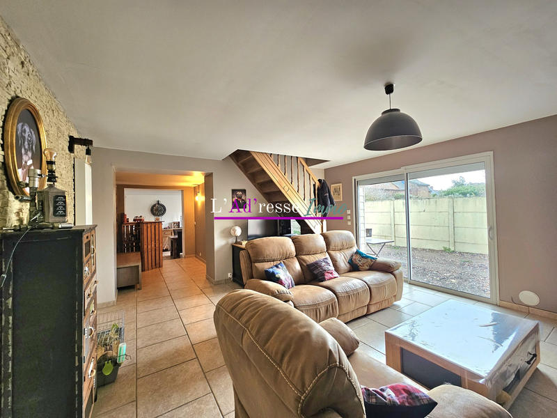 Maison - 134 m² - 9 pièces