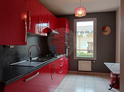 Appartement - 83 m² - 4 pièces