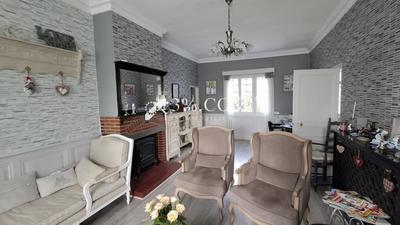 Propriété - 330 m² - 13 pièces