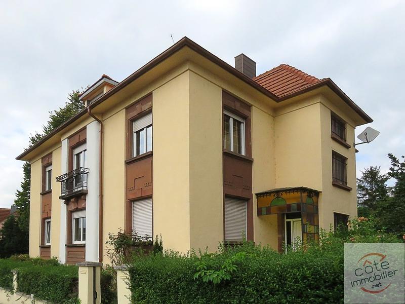 Maison - 336 m² - 15 pièces