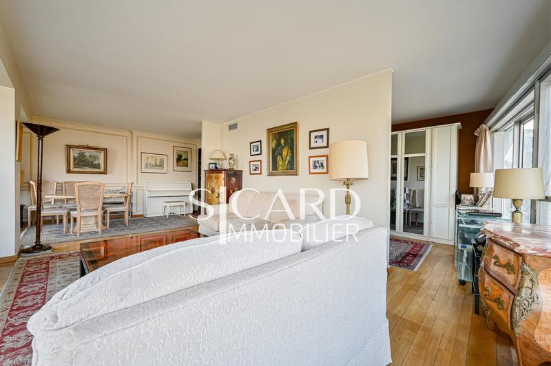 Appartement - 95 m² - 4 pièces