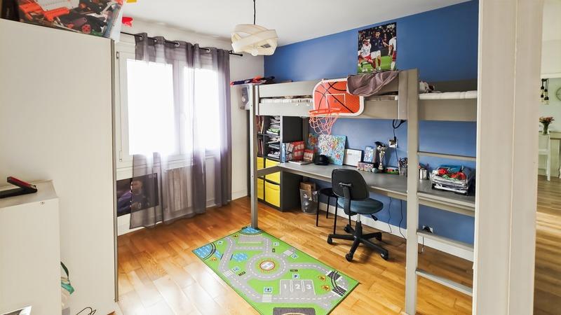 Maison - 110 m² - 5 pièces