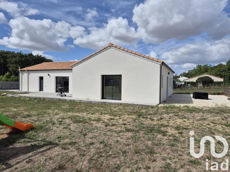 Maison - 144 m² - 5 pièces