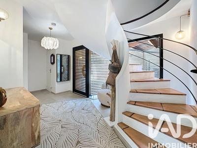 Maison de maîtres - 158 m² - 7 pièces