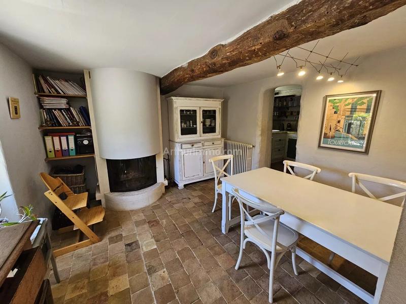 Maison - 166 m² - 7 pièces