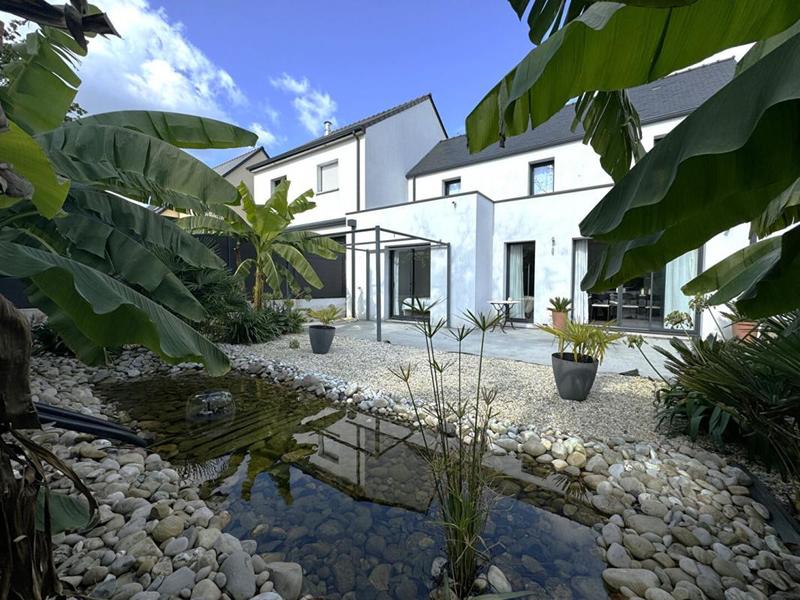 Maison - 105 m² - 5 pièces