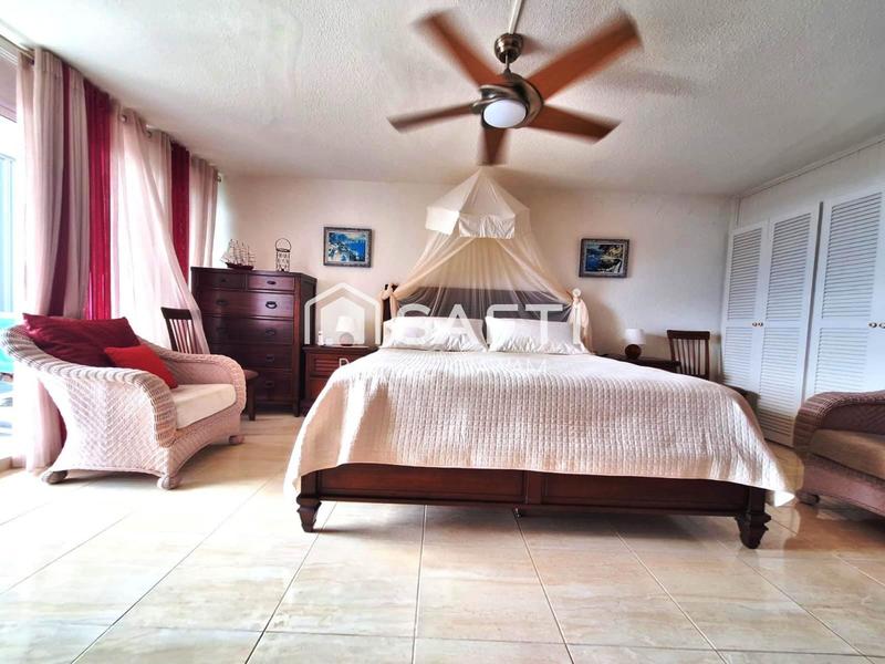 Appartement - 80 m² - 2 pièces