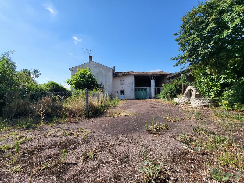 Maison ancienne - 105 m² - 4 pièces