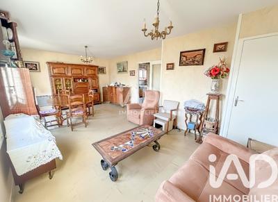 Maison - 90 m² - 6 pièces