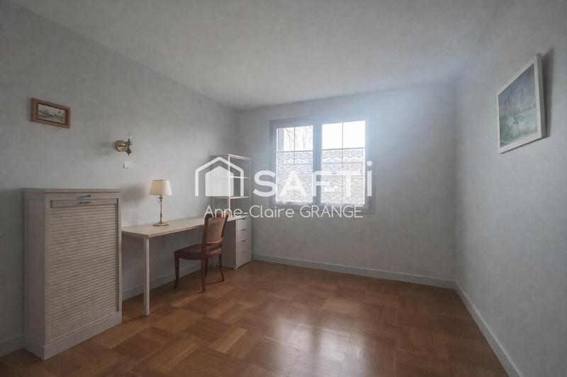 Maison - 153 m² - 7 pièces