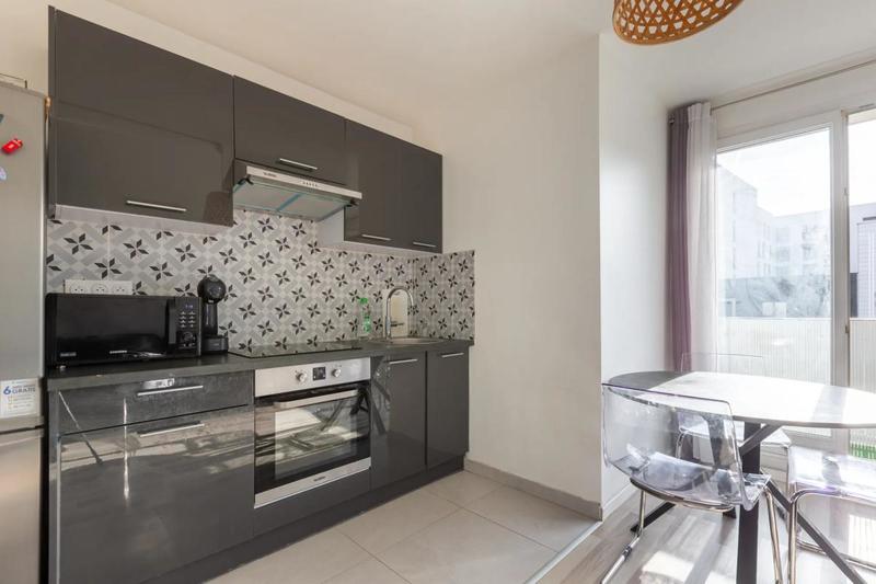 Appartement - 64 m² - 4 pièces