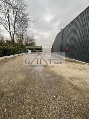 Local commercial - 980 m²