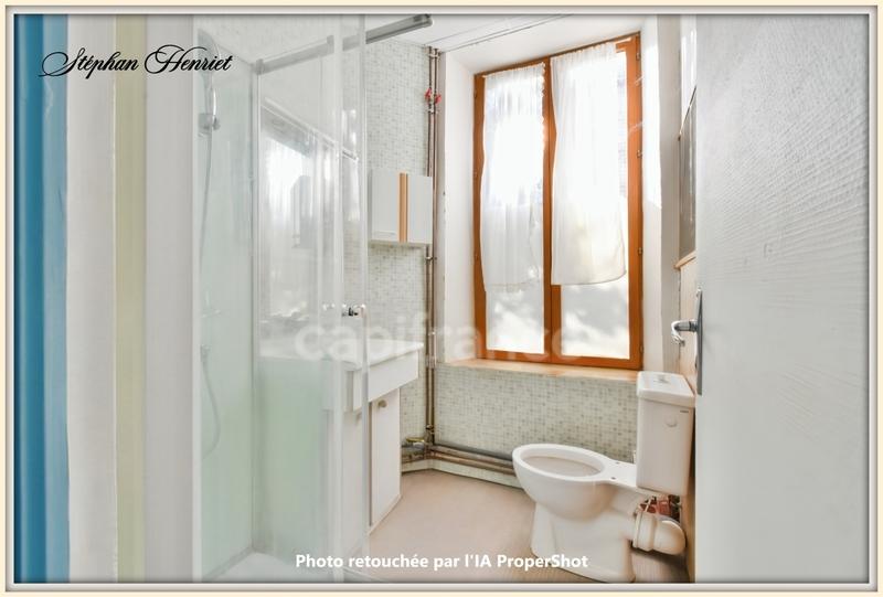 Maison - 311 m² - 11 pièces