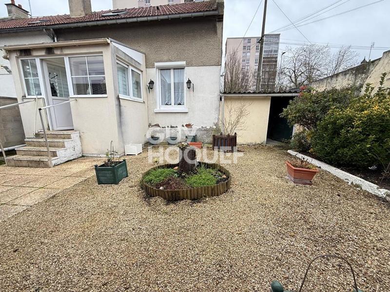 Maison - 86 m² - 5 pièces