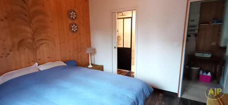 Maison - 188 m² - 7 pièces