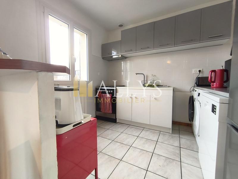 Maison - 74 m² - 4 pièces