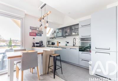 Duplex - 57 m² - 3 pièces