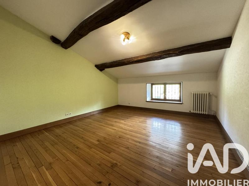 Maison - 198 m² - 9 pièces