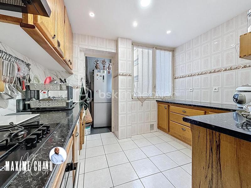 Appartement - 70 m² - 4 pièces