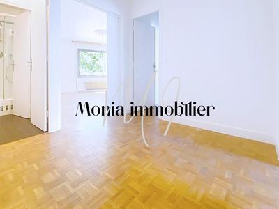 Appartement - 79 m² - 4 pièces