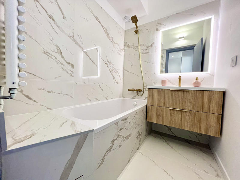 Appartement - 102 m² - 4 pièces