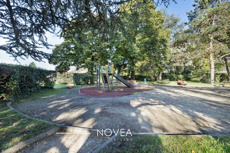 Appartement - 103 m² - 4 pièces