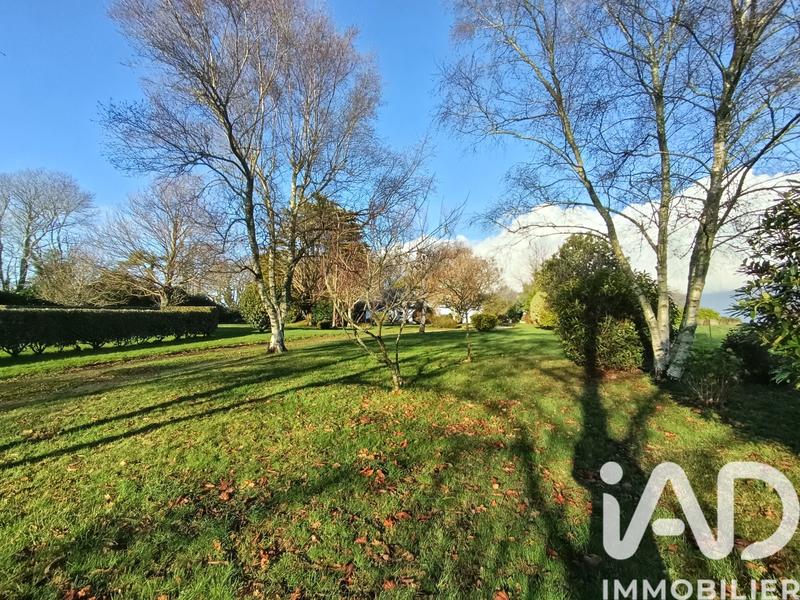 Maison - 183 m² - 11 pièces