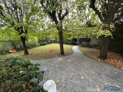 Maison traditionnelle - 129 m² - 7 pièces