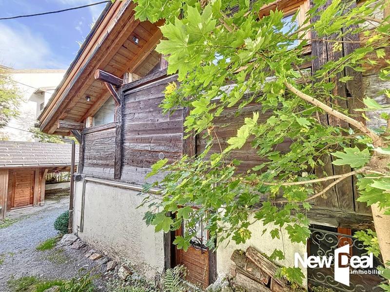 Maison en pierre - 168 m² - 8 pièces