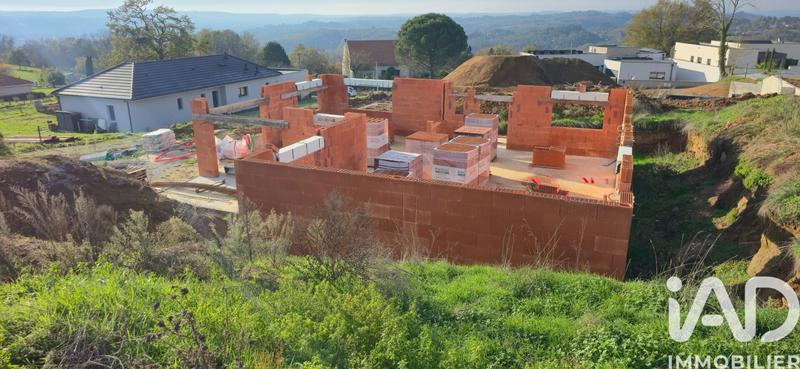 Maison - 149 m² - 5 pièces