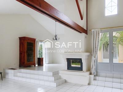 Maison - 146 m² - 6 pièces