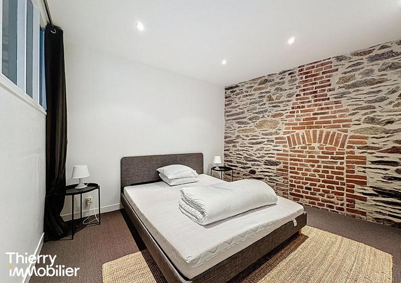 Immeuble - 103 m² - 4 pièces