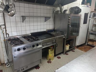 Local commercial - 179 m²