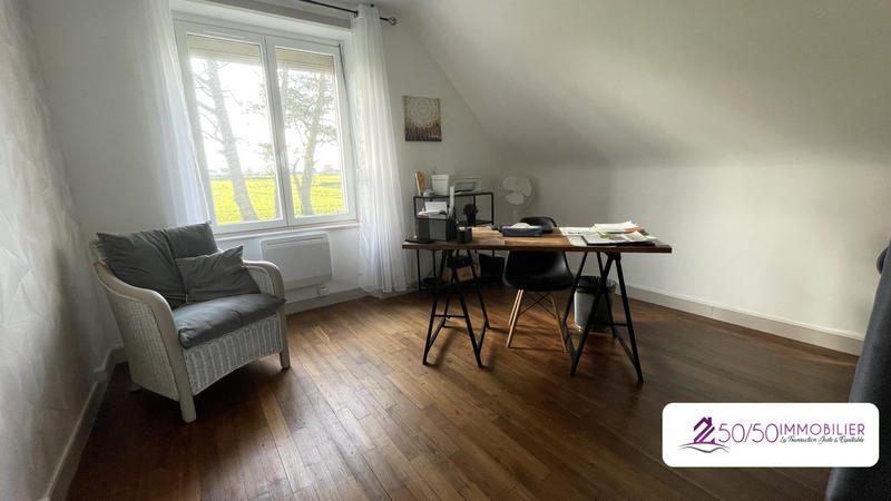 Maison - 115 m² - 8 pièces