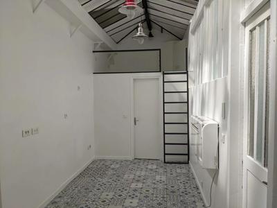 Bureau - 23 m² - 2 pièces