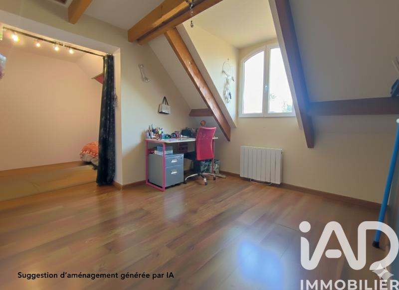 Maison - 230 m² - 7 pièces