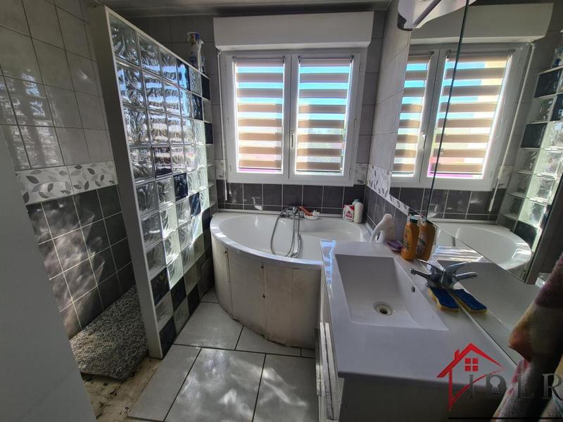 Maison de village - 116 m² - 6 pièces