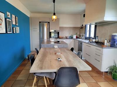 Maison - 170 m² - 7 pièces