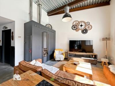 Maison - 192 m² - 6 pièces