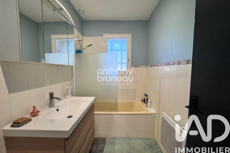 Maison - 95 m² - 4 pièces