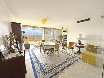 Appartement - 108 m² - 3 pièces